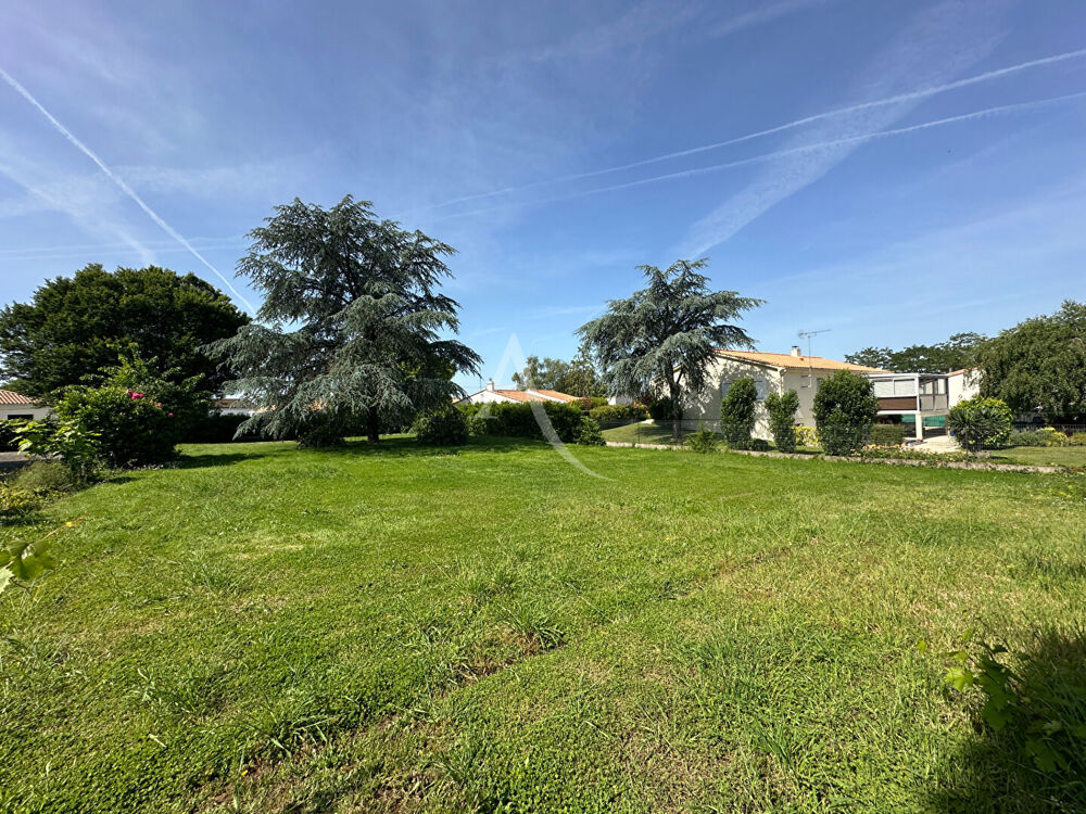 Vente Terrain Terrain constructible à vendre à AIZENAY Aizenay
