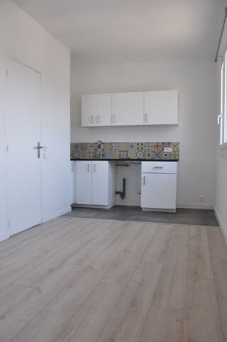  Appartement à louer 1 pièce 23 m²