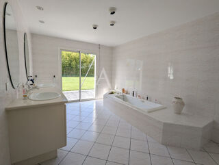 Maison à vendre 5 pièces 168 m²