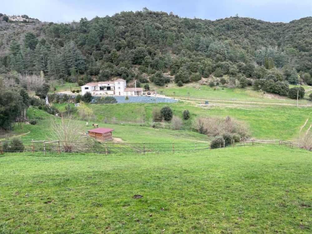 Ardèche : Vallée de l'Eyrieux Demeure de prestige 6 pièce(s) 200 m2 sur 10 hectares.