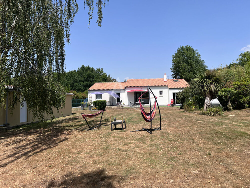 Maison Beaulieu Sous La Roche 5 pièce(s) 154 m2