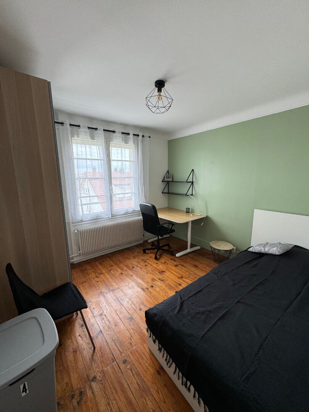 MASSY - CENTRE-VILLE - Une chambre en colocation dans un pavillon