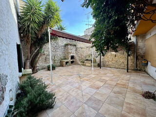  Maison � vendre 9 pi�ces 330 m�