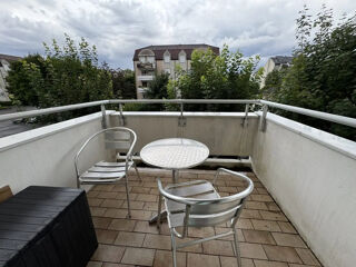  Appartement à louer 2 pièces 32 m²