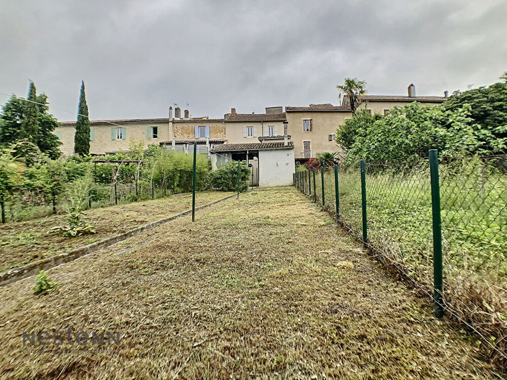 Vente Maison A vendre maison de village secteur Boussens, 4 chambres .Un jardin expose plein sud avec des cours intérieures. Aurignac
