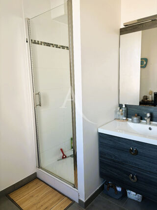  Appartement à louer 2 pièces 50 m²