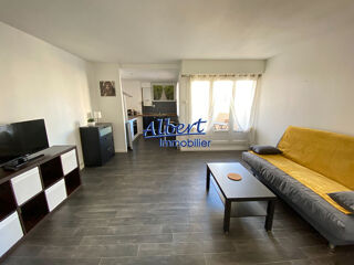  Appartement à louer 1 pièce 32 m²