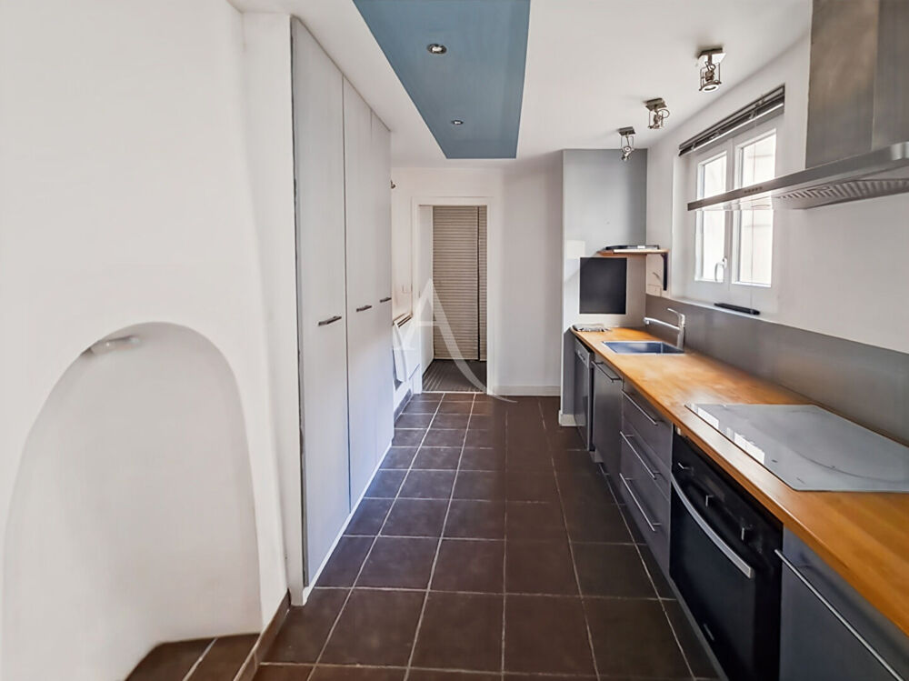 Vente Appartement Appartement de charme au RDC de 47 m² avec dépendance et cave voûtée rénovée - Centre-ville d'Arpajon Arpajon