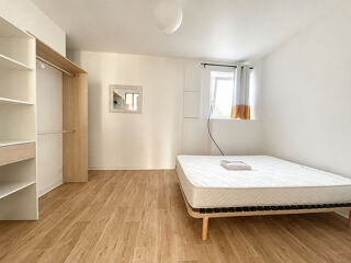  Appartement à louer 2 pièces 59 m²