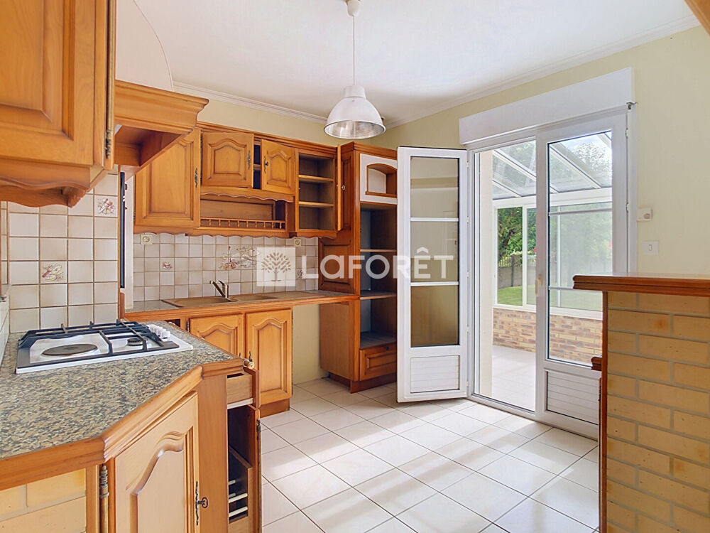 Vente Maison Maison Guer 4 chambres, véranda, sous-sol Guer
