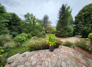  Maison � vendre 9 pi�ces 295 m�