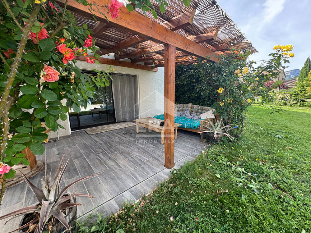 Vente Maison Maison de Plain-Pied 140m² de 2013 , Prestations de qualité , Dépendances de 70 m² Lazer