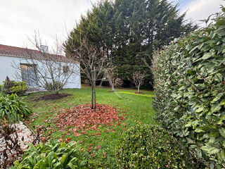  Maison � vendre 6 pi�ces 212 m�