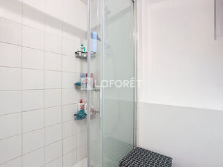  Immeuble à vendre 5 pièces 111 m²