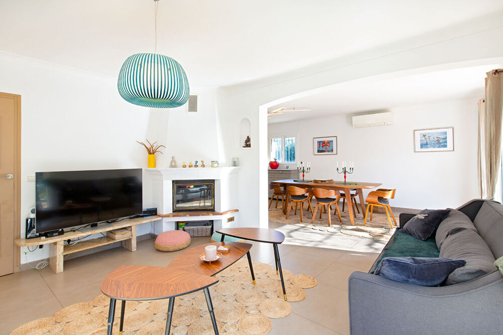 � vendre  Maison Saint-Rapha�l (83700)