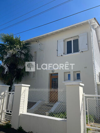  Maison  louer 4 pices 104 m