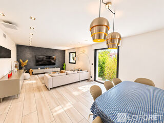 Maison à vendre 7 pièces 250 m²