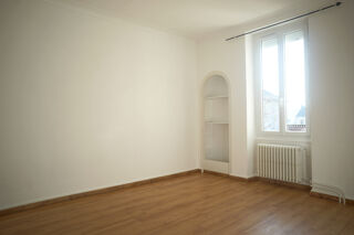  Appartement � louer 4 pi�ces 101 m�