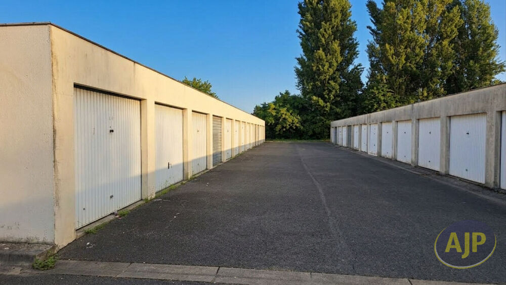 Vente Parking/Garage GARAGE à Villenave D'Ornon Villenave d ornon