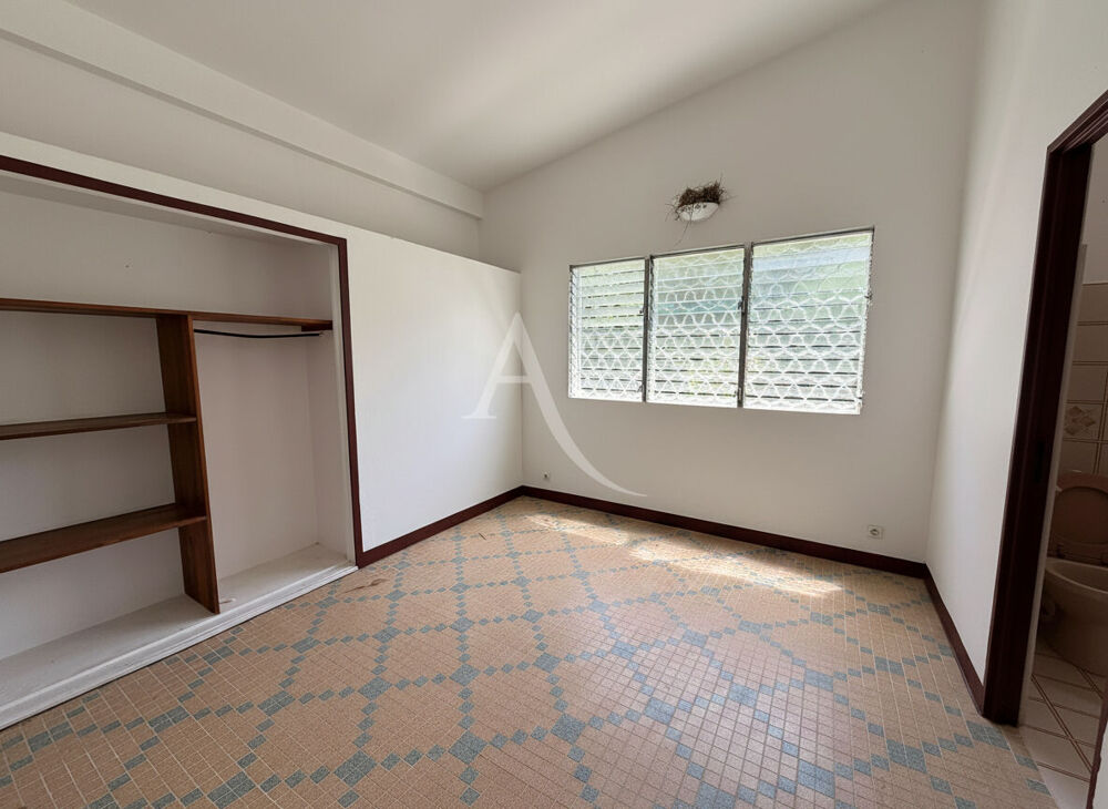 Vente Maison Maison à fort potentiel + 4 studios locatifs Fort de france