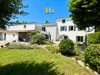  Maison � vendre 9 pi�ces 238 m�
