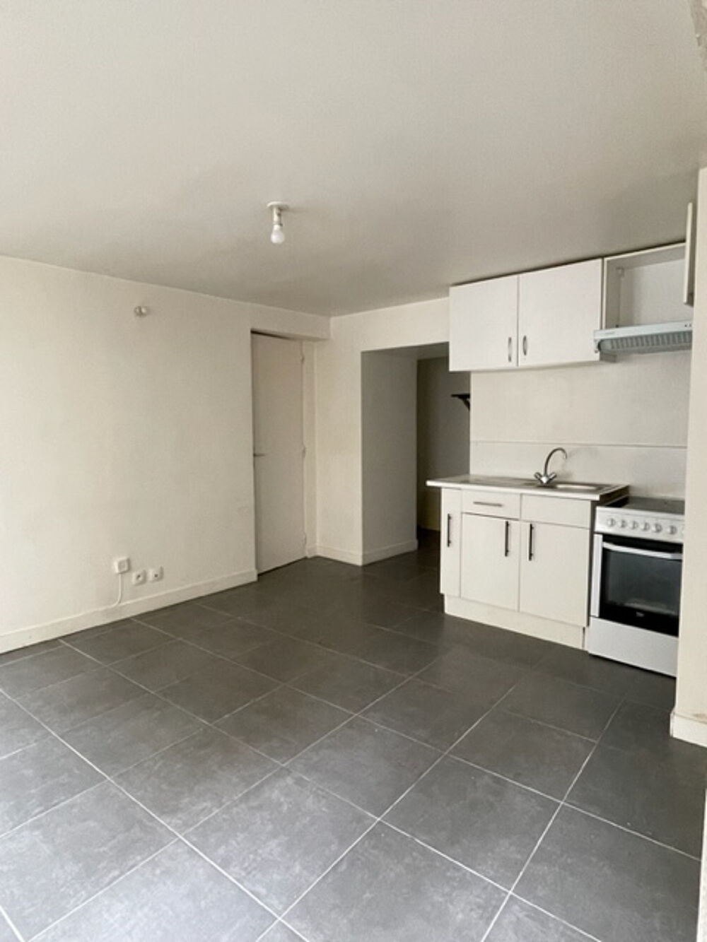 Location Appartement APPARTEMENT 2PP - RUE FROIDE -CAEN Caen
