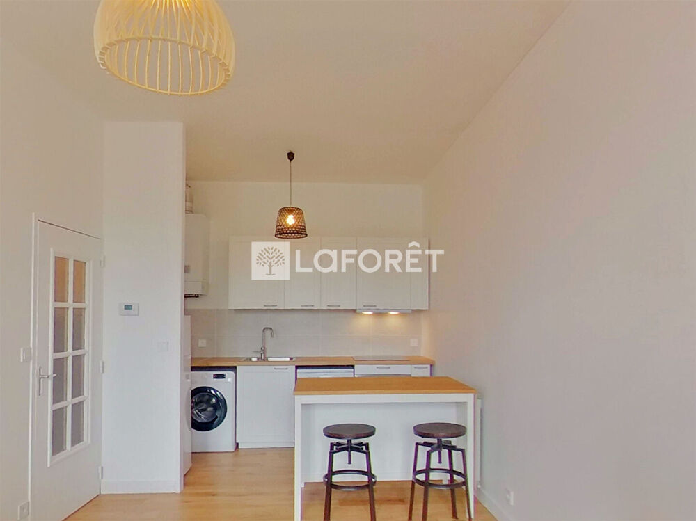 Location Appartement Appartement Bourg En Bresse  MEUBLE 2 pièce(s) 41.77 m2 BOURG EN BRESSE rue Teynière Bourg en bresse