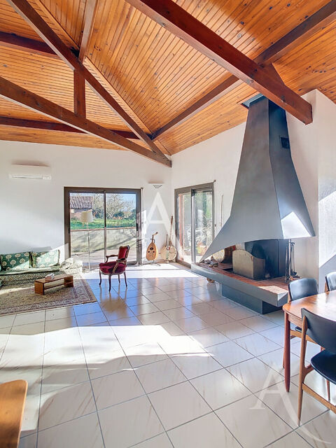   MAISON D'ARCHITECTE - 137m� - 5 min CARBONNE Maison - 5 pi�ce(s) - 137 m�