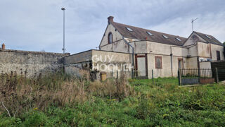 Vente Appartement A 10minutes de Chartres, maison de 5 pièces sur un terrain de 250 m² environ Dangers