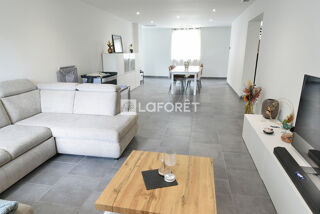  Appartement � vendre 4 pi�ces 121 m�