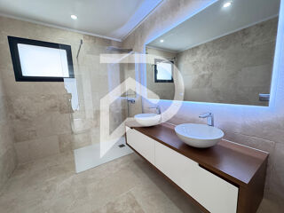  Maison � vendre 6 pi�ces 183 m�