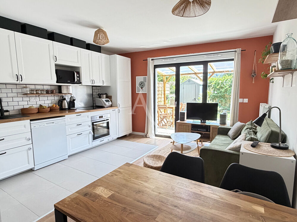 Location Appartement Appartement  Duplex Bussy Saint Georges 3 pièce(s) 62.08 m2 + bureau + jardin + parking Bussy saint georges