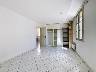 Vente Appartement Appartement T2 bis de 55 m² avec grenier ? Rue Carreterie Avignon