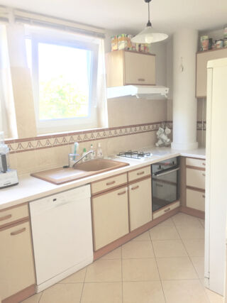  Appartement � louer 3 pi�ces 73 m�