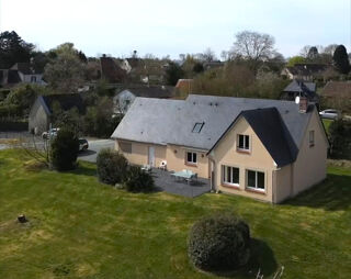  Maison à vendre 8 pièces 218 m²
