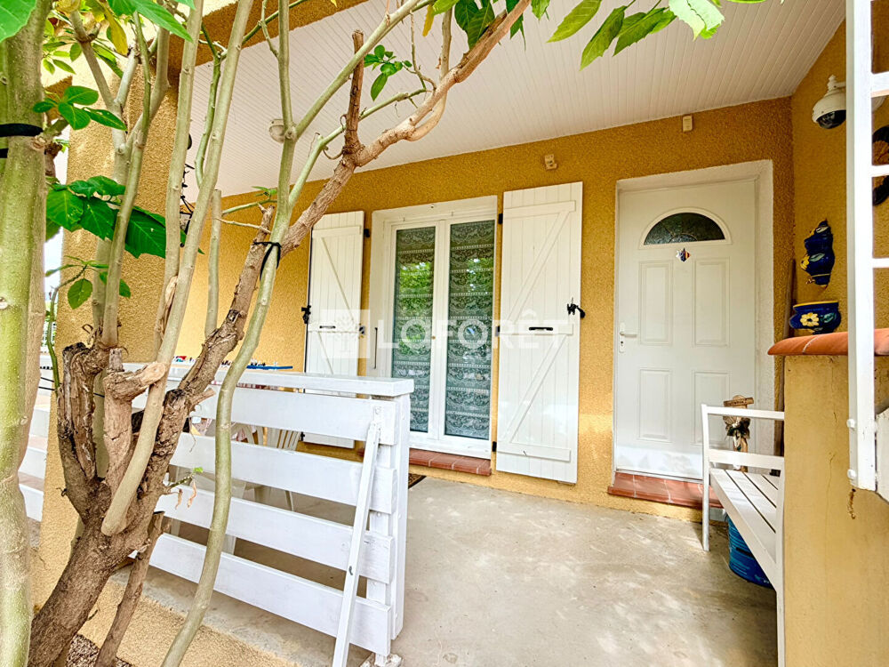 Maison Elne plain pied , 4 pièce(s) 83.52 m2. 2 garages. 482 m2 de terrain