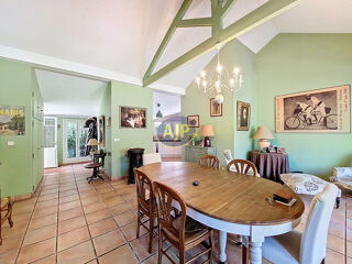  Maison � vendre 8 pi�ces 230 m�