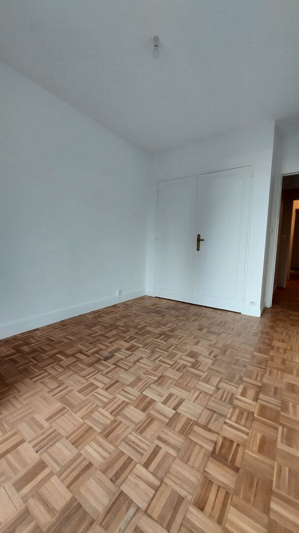 Location Appartement Chartres - T3 de 61.48 m2 -EAU CHAUDE ET CHAUFFAGE INCLUS Chartres