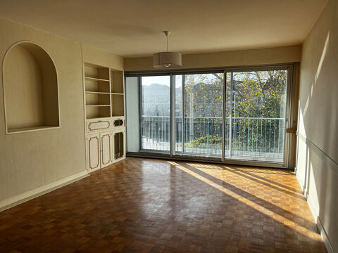  Appartement � louer 5 pi�ces 122 m�