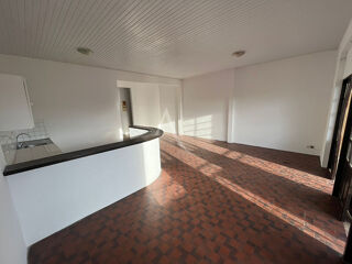  Immeuble � vendre 15 + pi�ces 435 m�