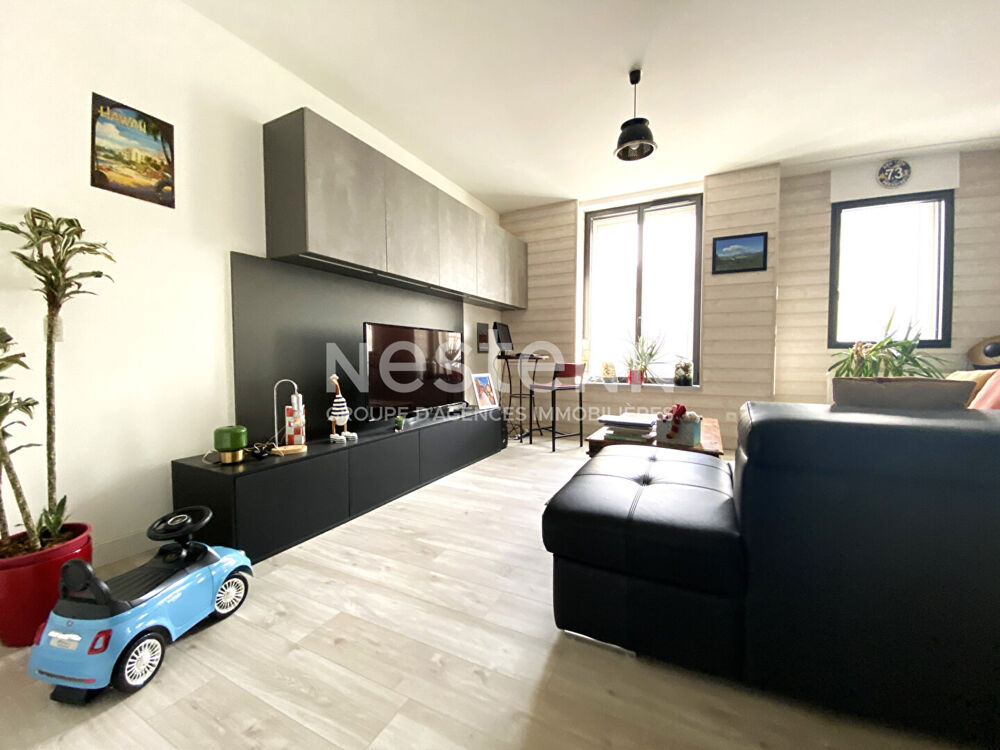 Vente Appartement Appartement à vendre à Vannes T3 rénové Hyper centre Port Vannes