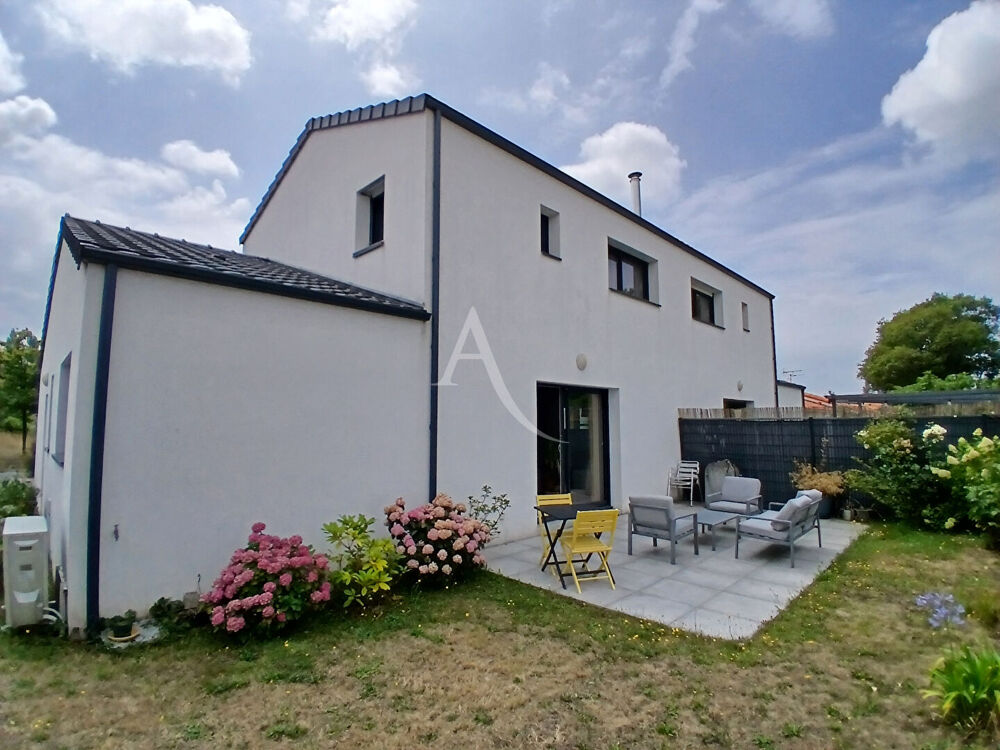 Maison 4 pièces 105 m² · à Saint Philbert de Gran... · 105 m² · 304 900 €