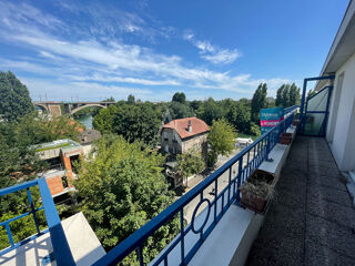  Appartement  vendre 5 pices 103 m