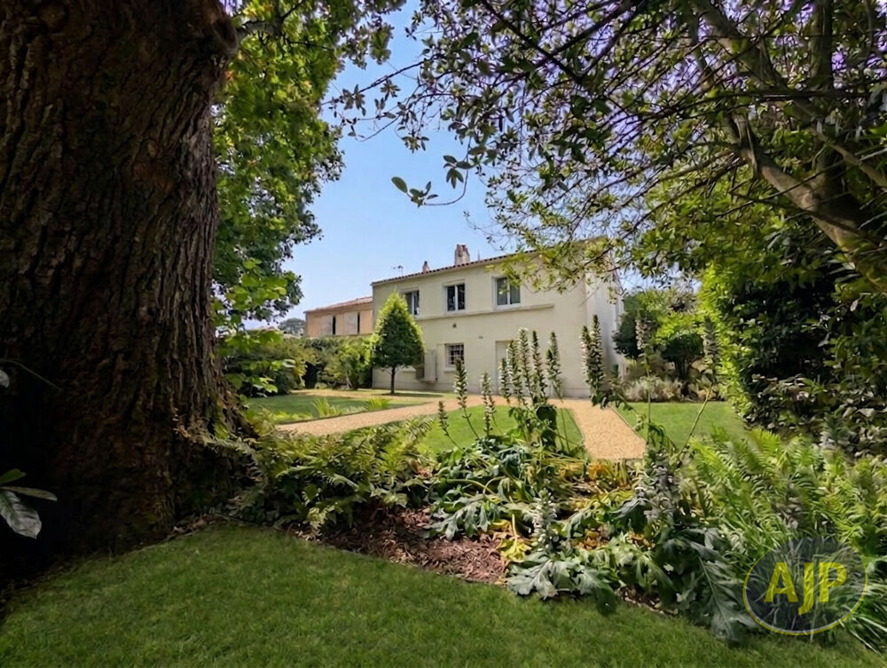Vente Maison Maison La Roche Sur Yon 4 pièces 95 m2 La roche sur yon