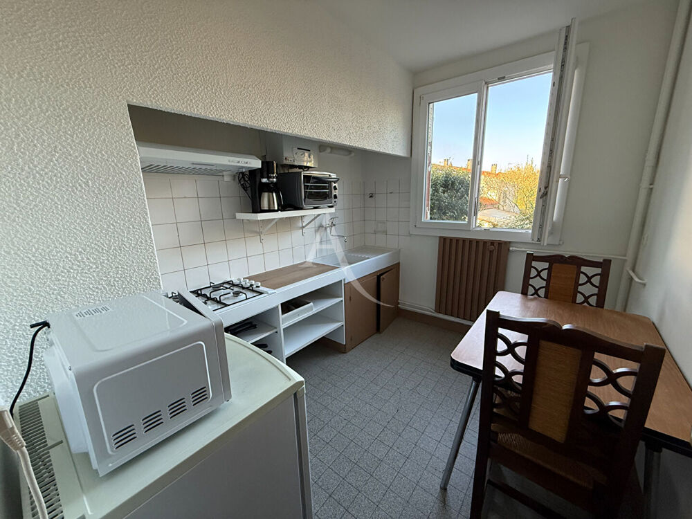 Location Appartement APPARTEMENT MEUBLE 2 CHAMBRES Carcassonne