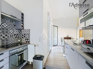  Appartement à louer 4 pièces 83 m²