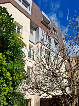  Appartement à louer 4 pièces 86 m²