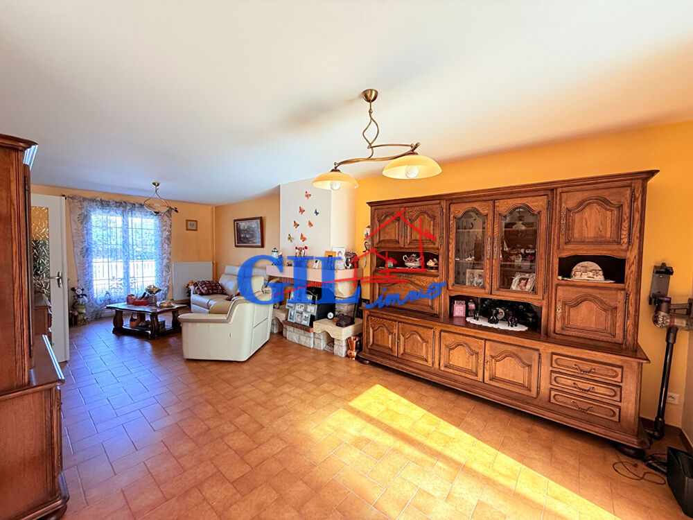 Vente Maison Maison Savigny Le Temple  6 pièce(s) 136 m2 Savigny le temple