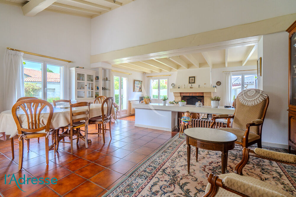 CESTAS - Maison familiale de 150m² avec jardin et double garage