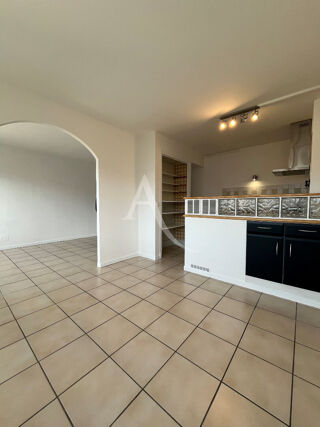  Appartement � louer 2 pi�ces 52 m�